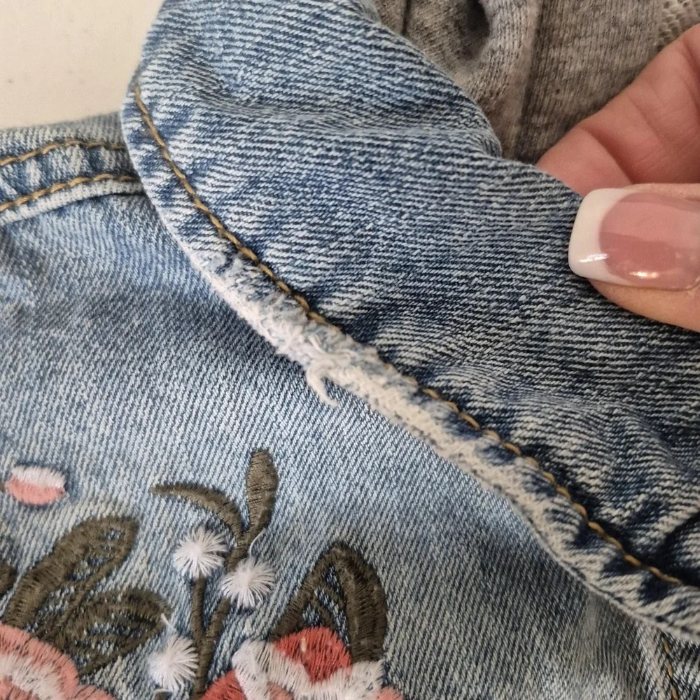 Mudd Jacket‎ Girls Small Blue Denim Gray Hoodie Sleeves Floral Embroidered